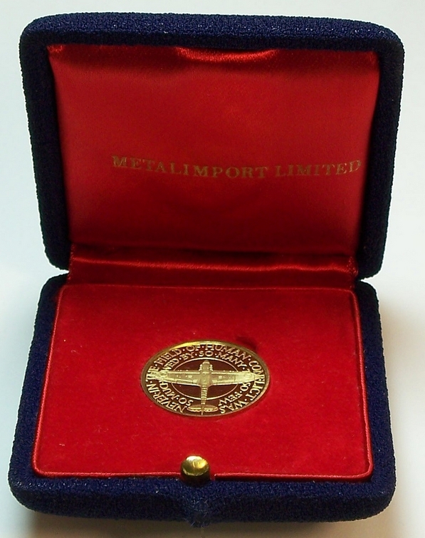 Battle of Britain 25th anniversary gold medal from www.lainson.eu